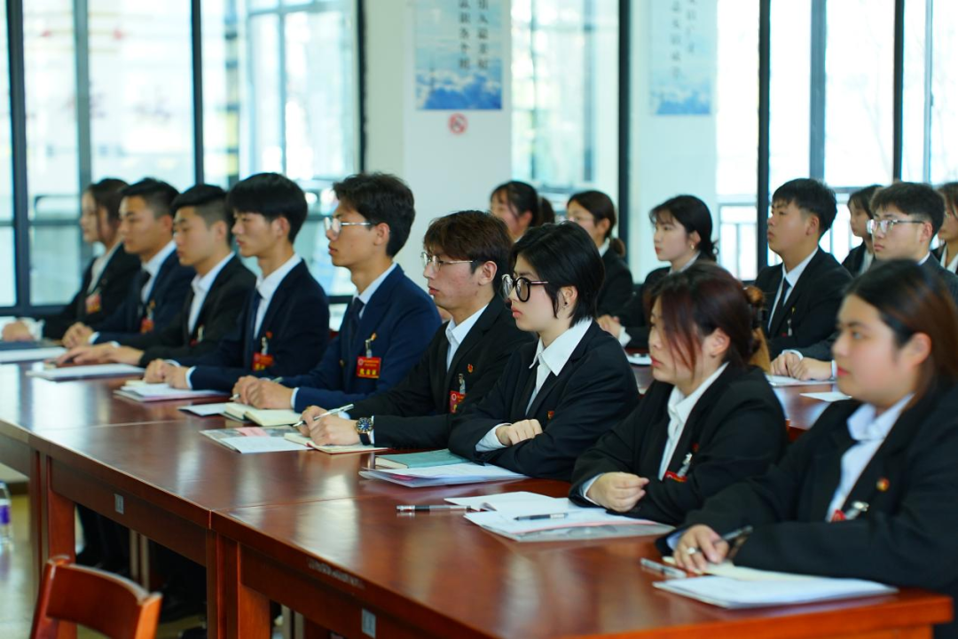 黄山健康职业学院第一次学生代表大会顺利召开